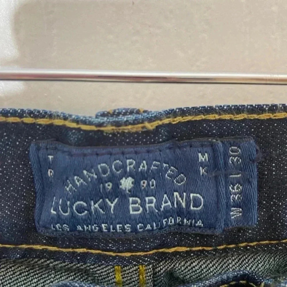 LUCKY BRAND Mens Blue Dark Wash 329 Classic Straight Leg Denim Jeans - Picture 3 of 8